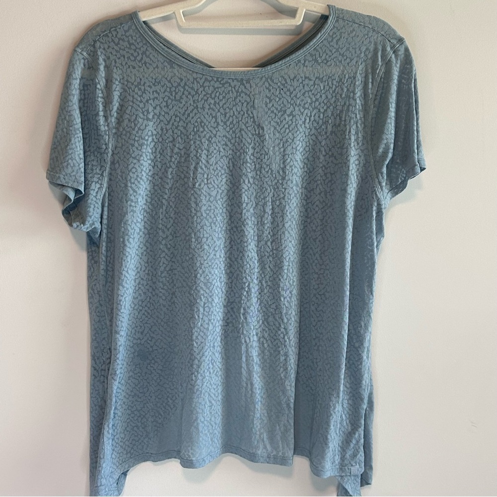 Lululemon Loop Around Tee. Size 10